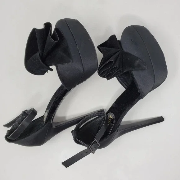 Colin Stuart Women Black Ruffled Satin High Heels Leather Sole Shoes Sz 6.5 - Picture 12 of 13